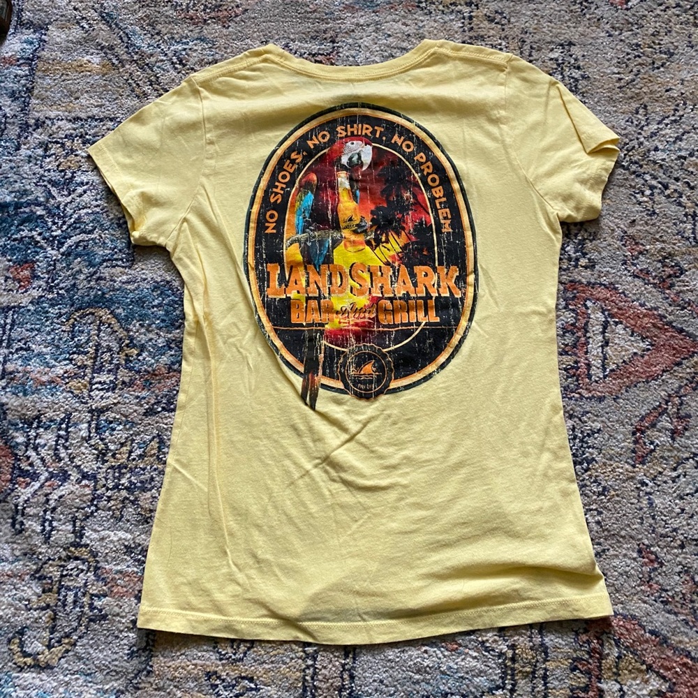 Women’s Vintage Inspired Tee